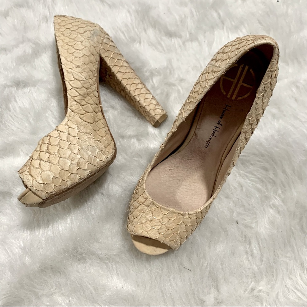 Like New House of Harlow 1960 Nude Corset Back Snakeskin Peep Toe Platform Heels - Picture 2 of 9